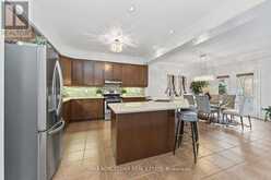 36 VENICE GATE DRIVE Vaughan