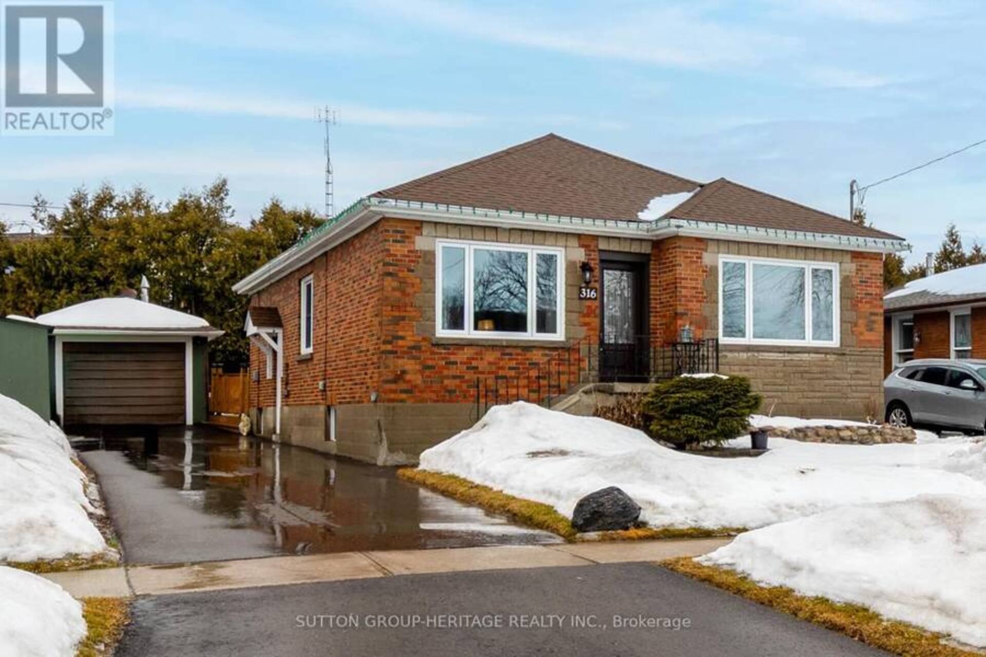 316 CENTRAL PARK BOULEVARD S Oshawa