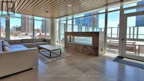 606 - 75 ST. NICHOLAS STREET Toronto