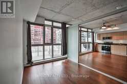 701 - 375 KING STREET W Toronto