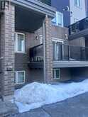 33 - 707-D AMBERWING PRIVATE Ottawa