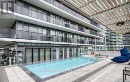 TH102 - 70 ANNIE CRAIG DRIVE Toronto