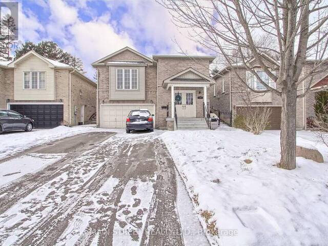 16 HILLVIEW DRIVE Newmarket Ontario