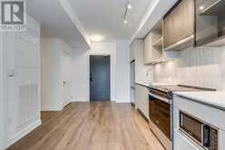 302 - 395 DUNDAS STREET W Oakville