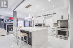 2 KIMBER CRESCENT Vaughan