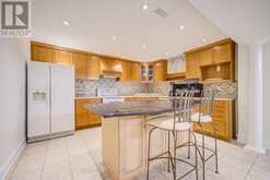 2 KIMBER CRESCENT Vaughan