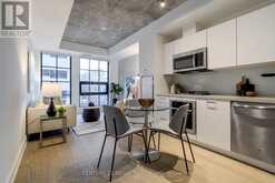 804 - 608 RICHMOND STREET W Toronto