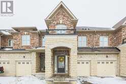 82 BEECHBOROUGH CRESCENT E East Gwillimbury