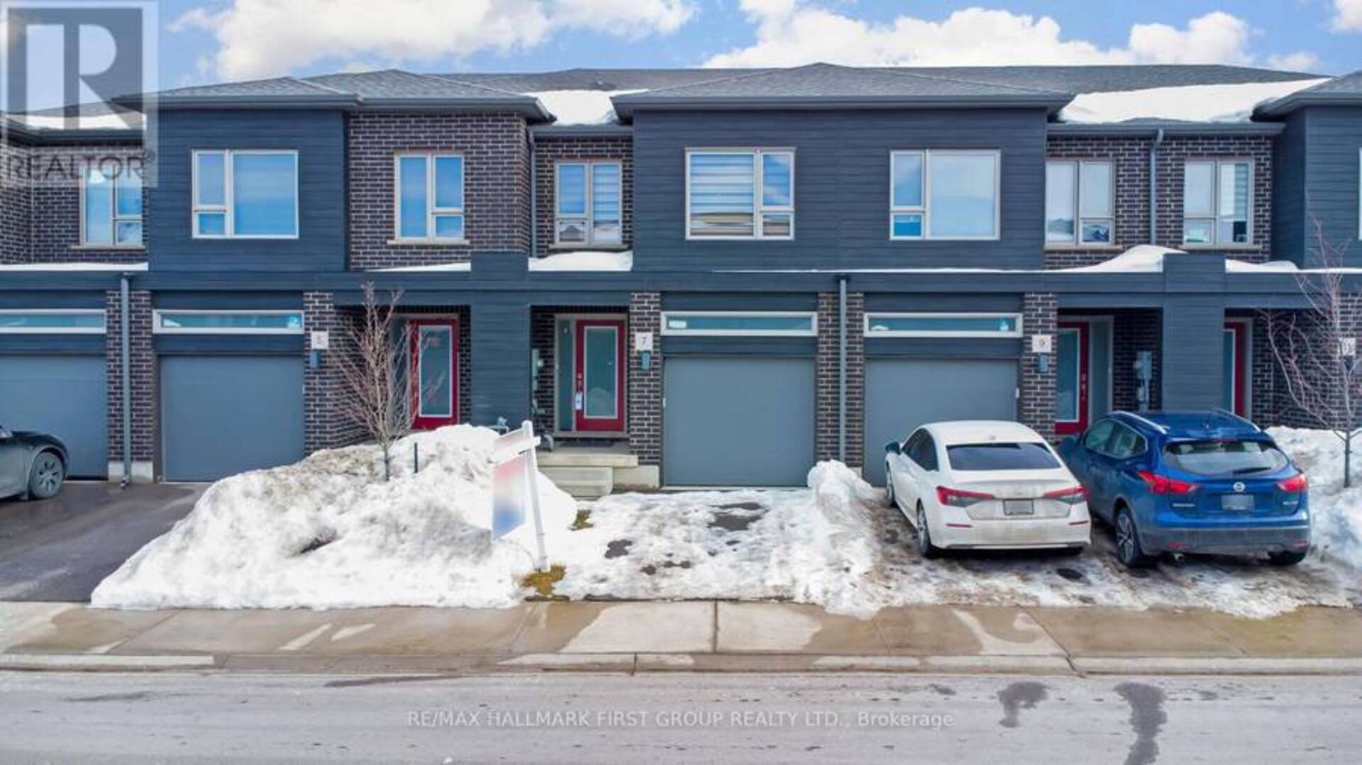 7 PONY WAY Kitchener