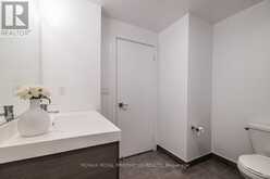 303 - 621 SHEPPARD AVENUE E Toronto