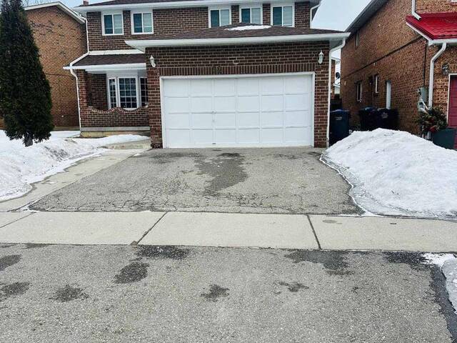 32 BERWICK AVENUE Brampton Ontario