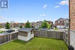 125 HOPKINS CRESCENT Bradford/West Gwillimbury