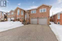 18 COUNTRYSIDE COURT Bradford/West Gwillimbury