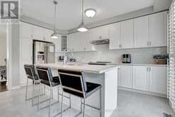 392 GRINDSTONE TRAIL Oakville