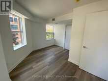 305 - 181 HURON STREET Toronto