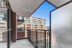 729 - 830 LAWRENCE AVENUE W Toronto