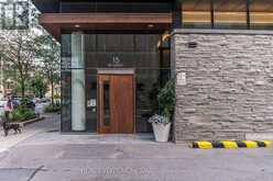 409 - 15 BEVERLEY STREET Toronto