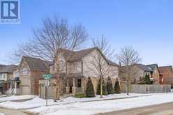 27 MEADOWGLEN BOULEVARD Halton Hills