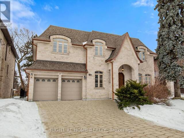 27 LLOYDMINSTER CRESCENT Toronto Ontario