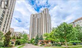 1424 - 500 DORIS AVENUE Toronto