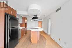 512 - 550 QUEENS QUAY W Toronto