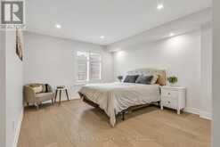 21 - 988 SHEPPARD AVENUE W Toronto