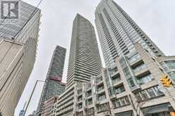 4003 - 2221 YONGE STREET Toronto