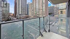 606 - 75 ST NICHOLAS STREET Toronto