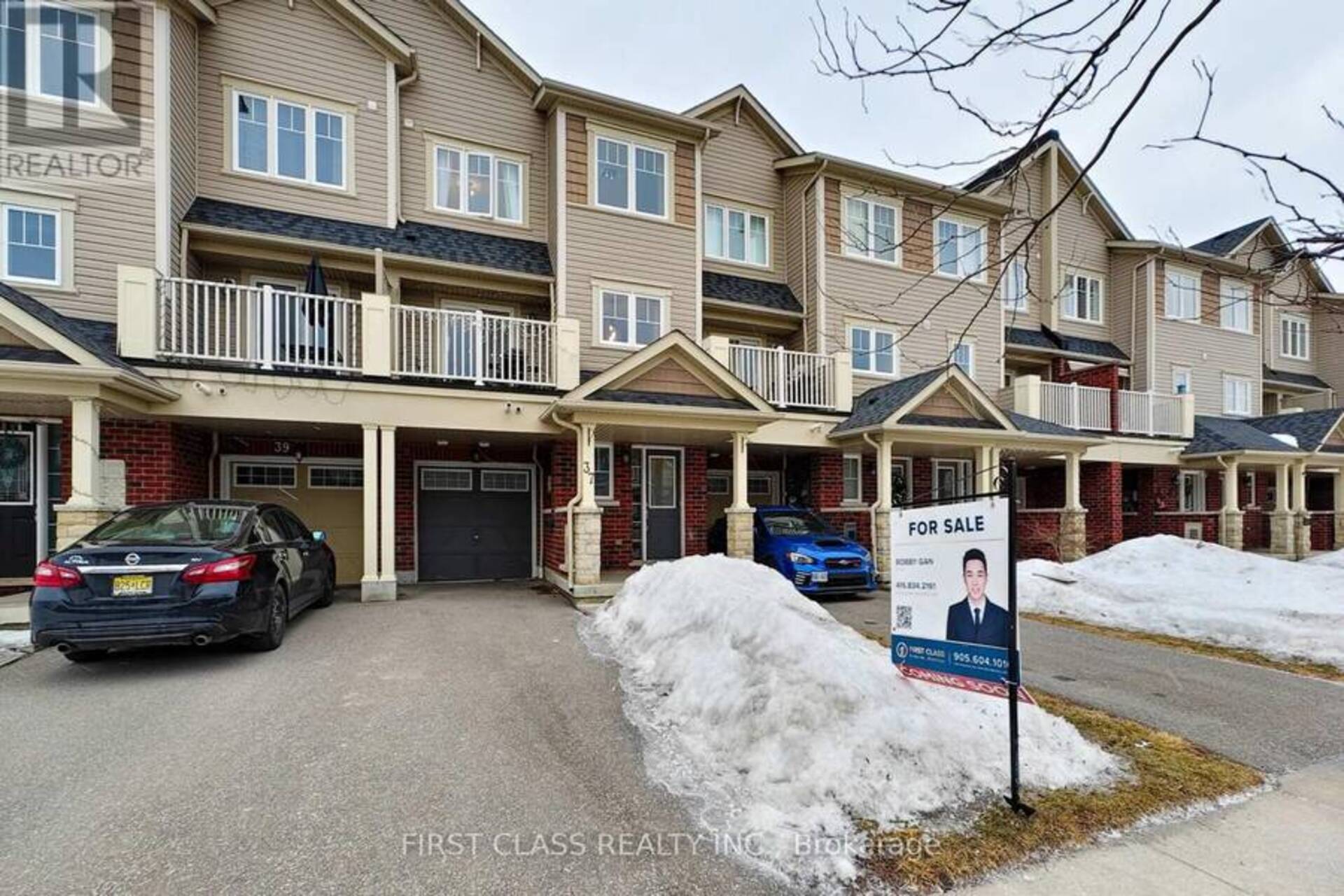 37 GREAT GABE CRESCENT Oshawa