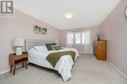 1542 GAINER CRESCENT Milton