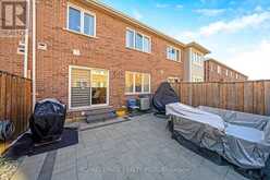 1542 GAINER CRESCENT Milton