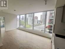 620 - 85 WOOD STREET Toronto