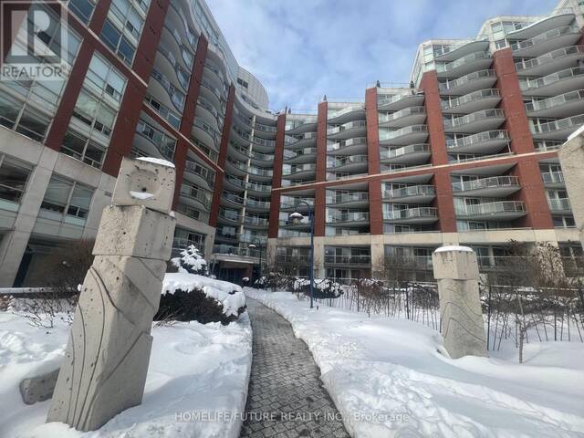 1022 - 550 QUEENS QUAY W Toronto Ontario