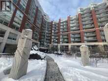 1022 - 550 QUEENS QUAY W Toronto