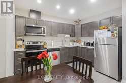 305 - 5 WAKE ROBIN DRIVE Kitchener