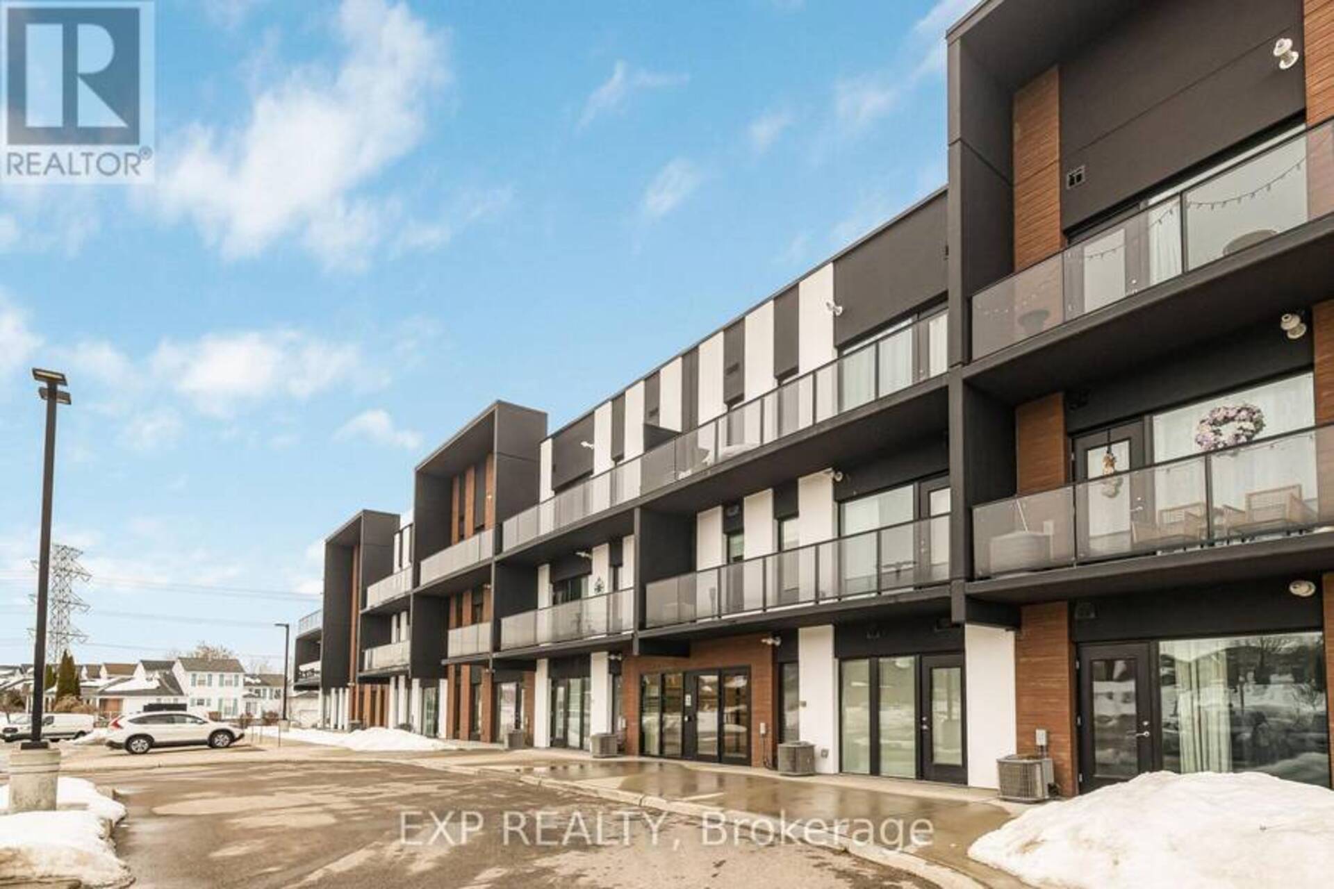 305 - 5 WAKE ROBIN DRIVE Kitchener