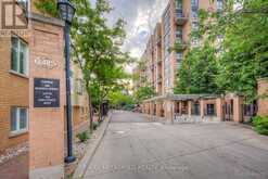 TH27 - 208 NIAGARA STREET Toronto