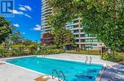 510 - 550 WEBB DRIVE Mississauga