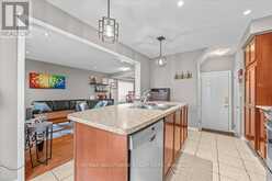 889 ZELINSKY CRESCENT Milton