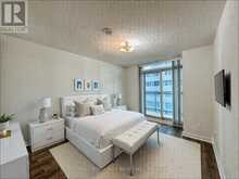 1509 - 19 GRAND TRUNK CRESCENT Toronto