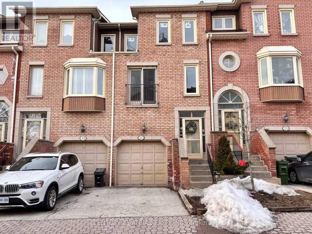 20 - 3 REIDMOUNT AVENUE Toronto Ontario