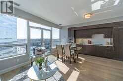 909 - 2 ANNDALE DRIVE Toronto