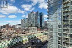 1703 - 21 ICEBOAT TERRACE Toronto