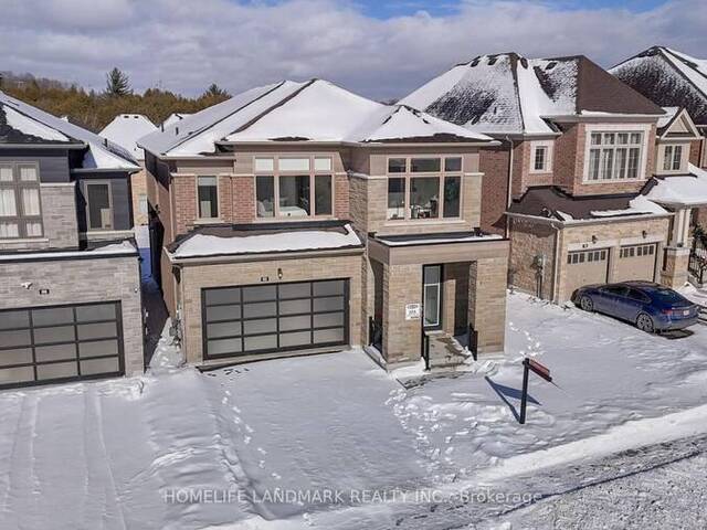 82 KENTLEDGE AVENUE East Gwillimbury Ontario