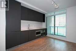 210 - 377 MADISON AVENUE Toronto