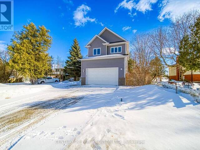 15 JAMES AVENUE Wasaga Beach