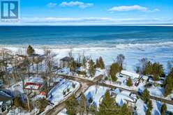 15 JAMES AVENUE Wasaga Beach