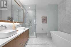 707 - 455 WELLINGTON STREET W Toronto