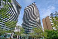 211 - 5500 YONGE STREET Toronto