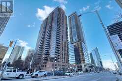 910 - 33 SHEPPARD AVENUE E Toronto